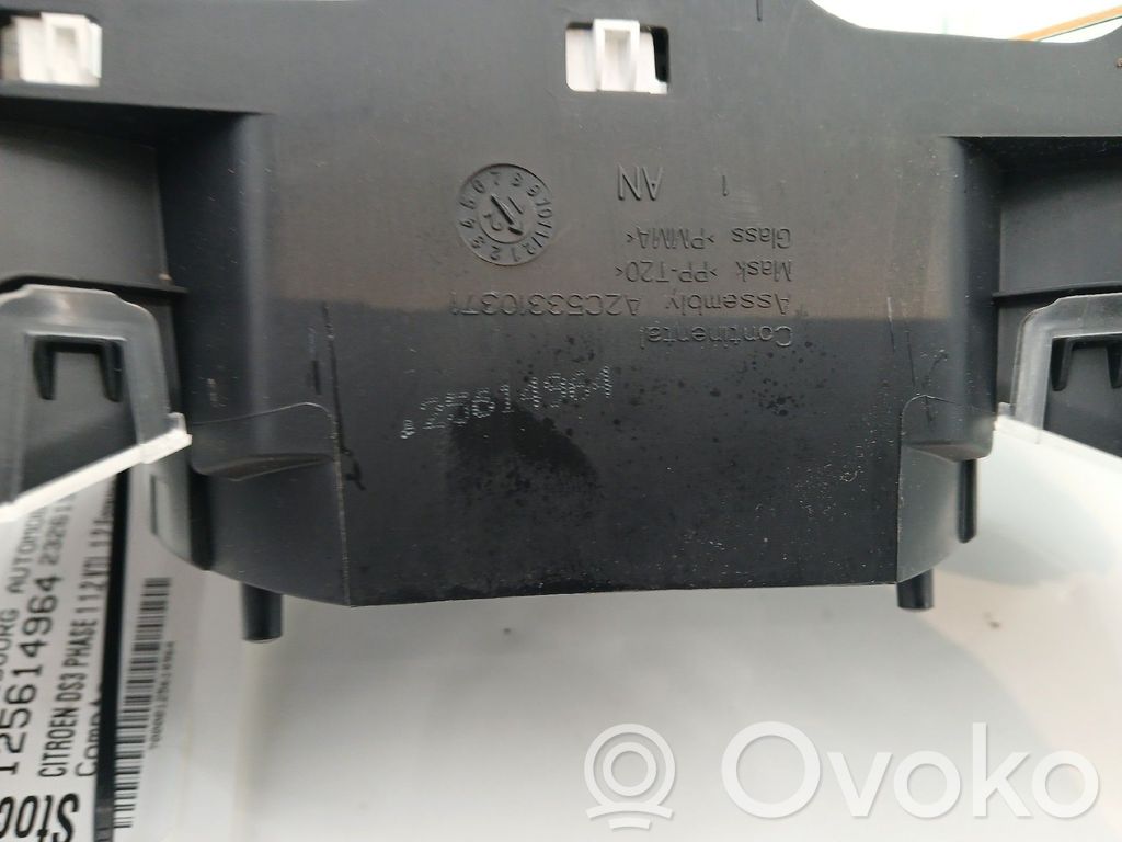Citroen DS3 Speedometer (instrument cluster) 