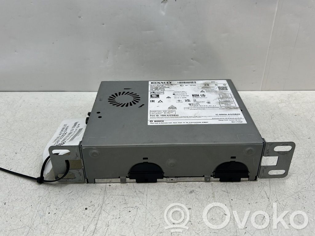 Renault Clio V Radio/CD/DVD/GPS head unit 