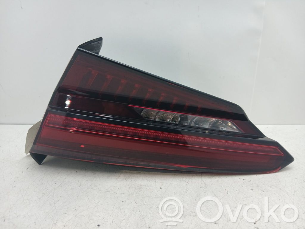 Audi A5 Takaluukun takavalot 