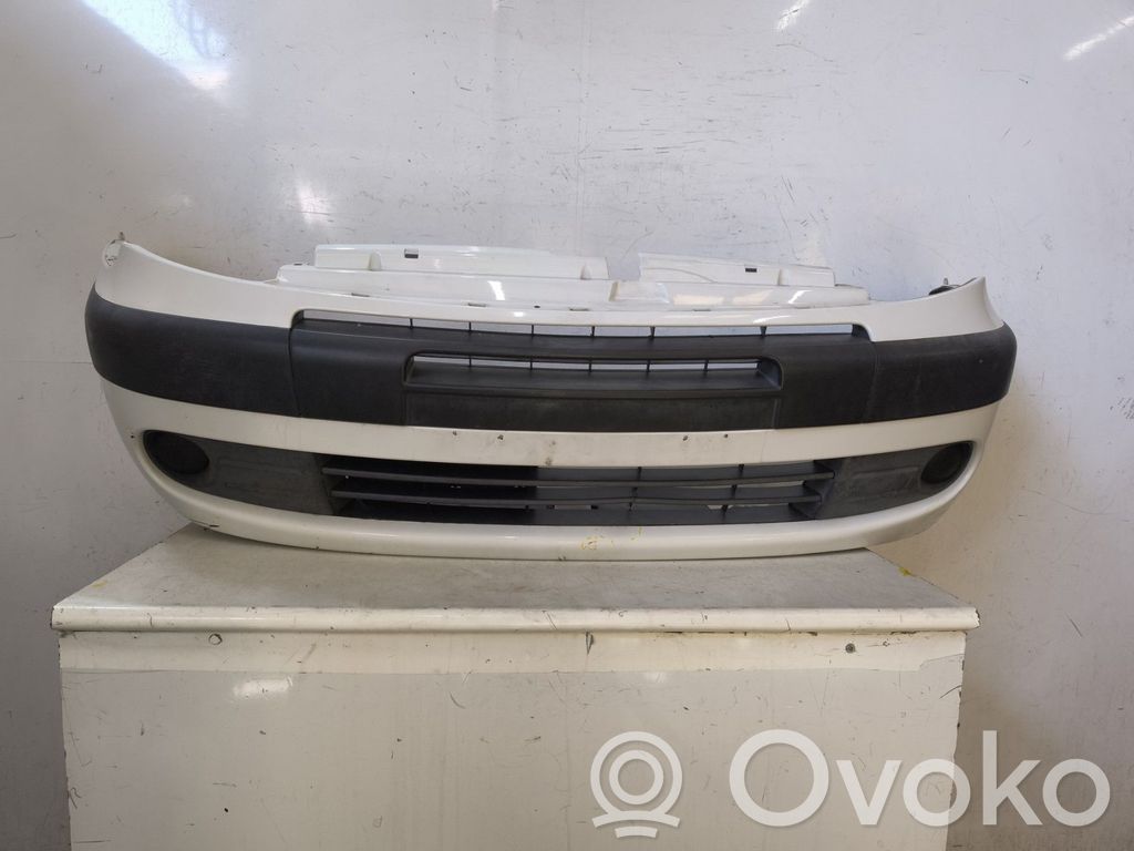Citroen Xsara Picasso Front bumper 