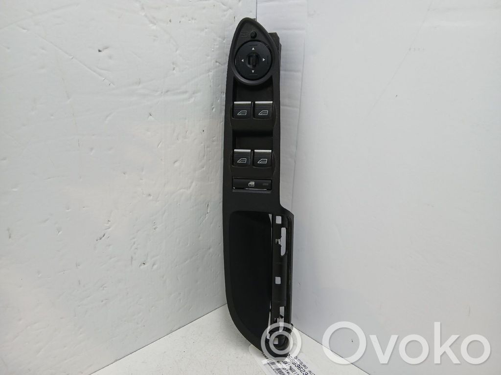 Ford Kuga II Electric window control switch 