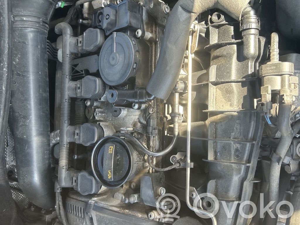 Motor   06J100040E
