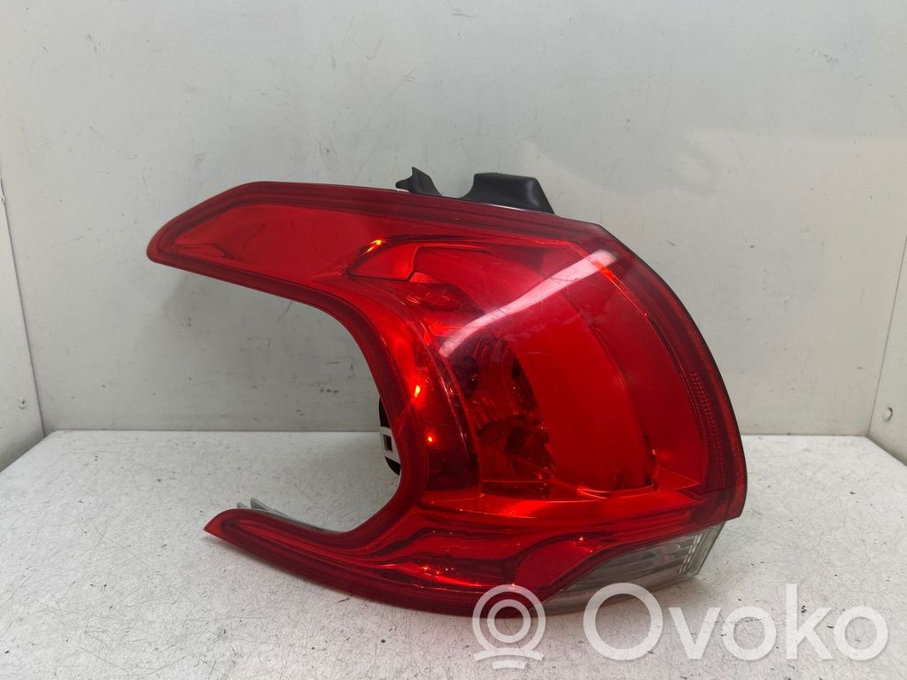 Peugeot 2008 I Luci posteriori