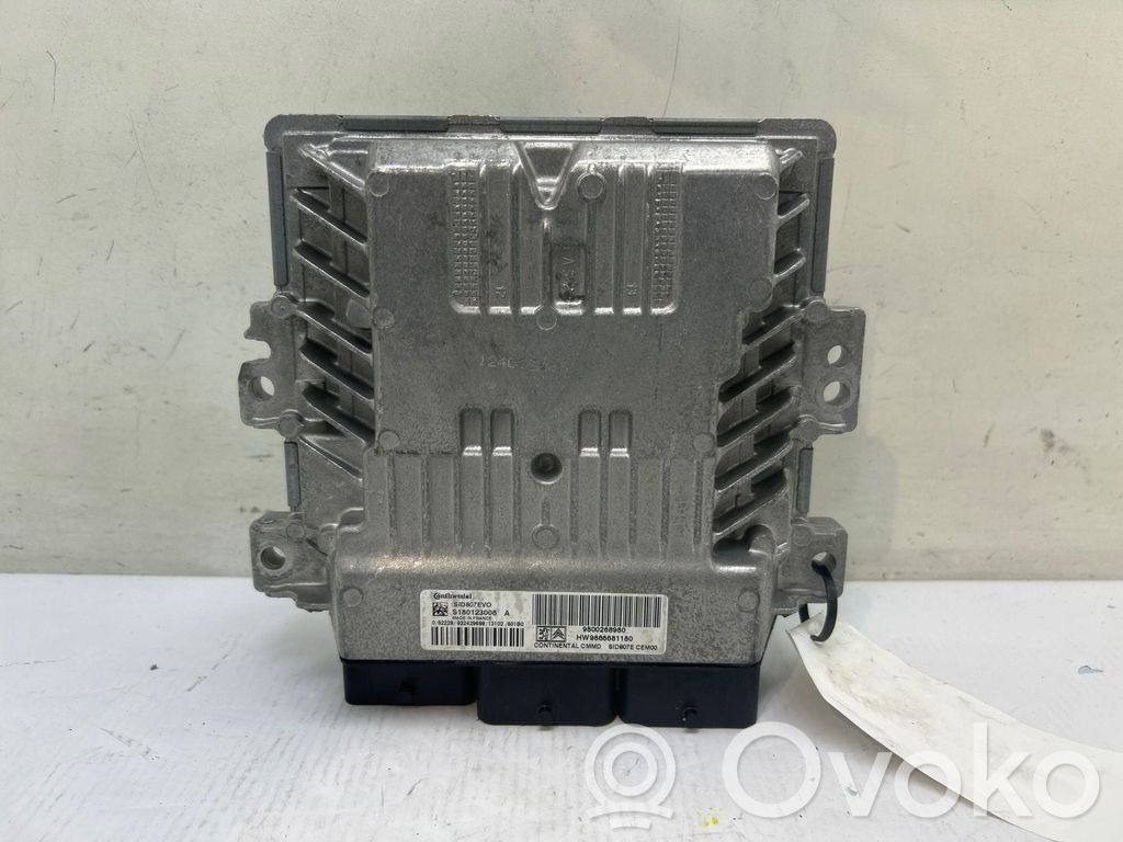 Peugeot 5008 Motorsteuergerät/-modul