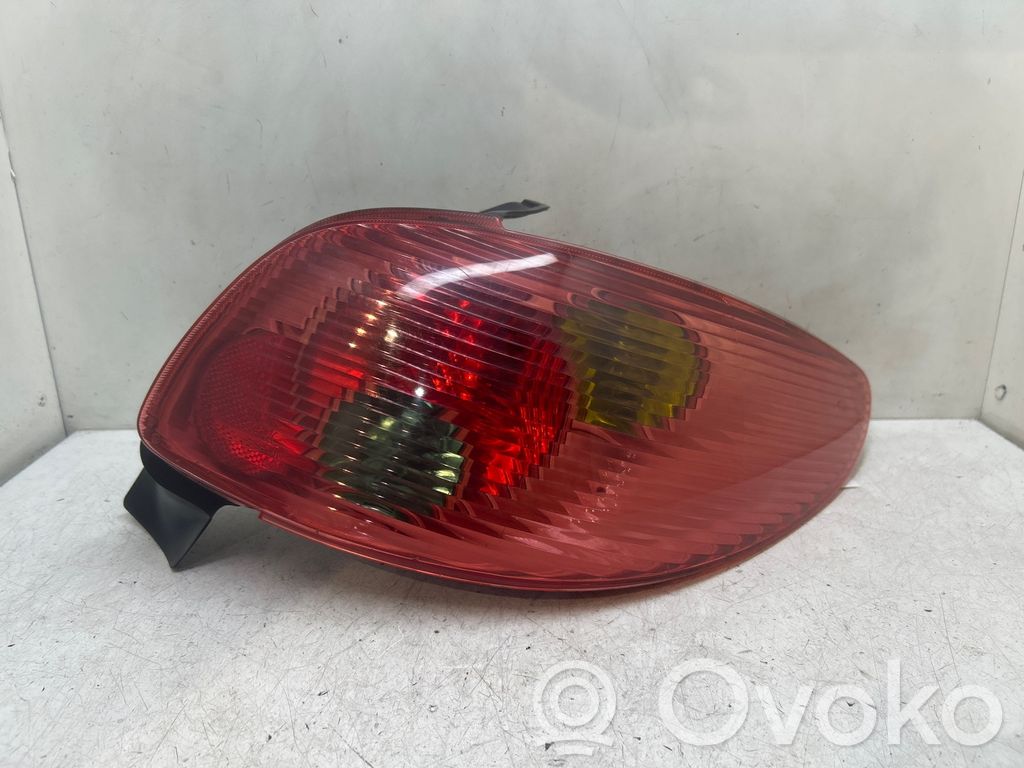 Peugeot 206 Luci posteriori 