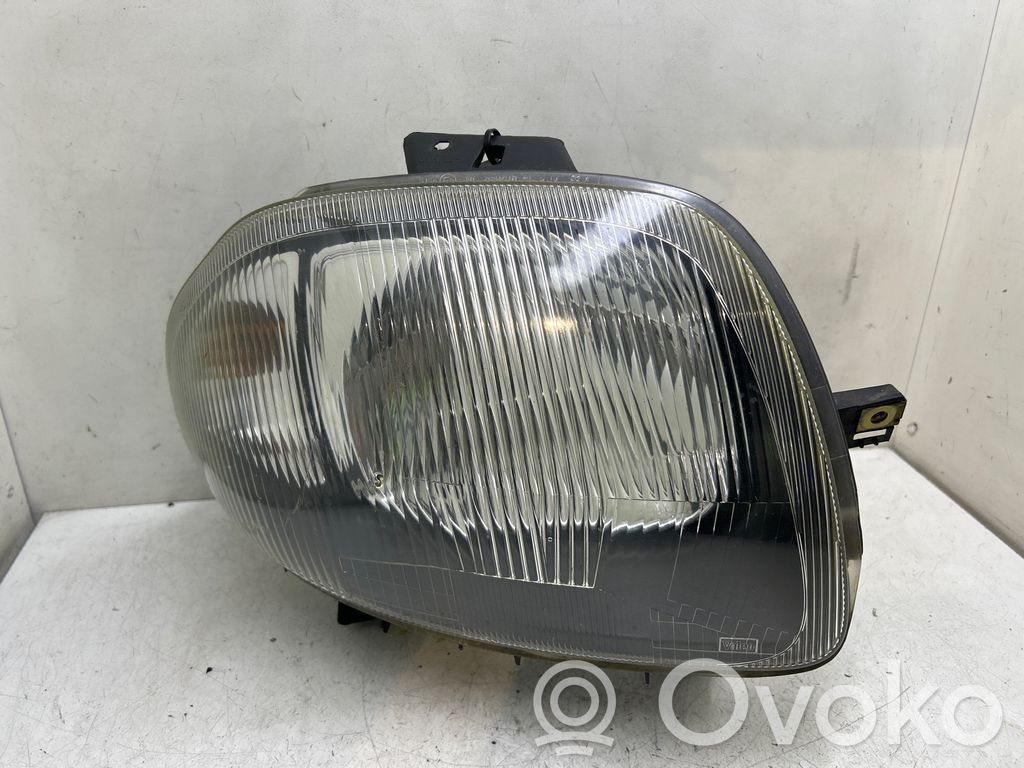 Renault Clio II Phare frontale 