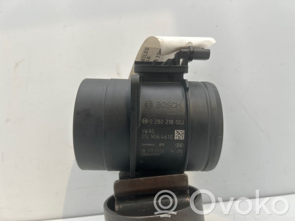 Audi A3 8Y Ilmamassan virtausanturi 
