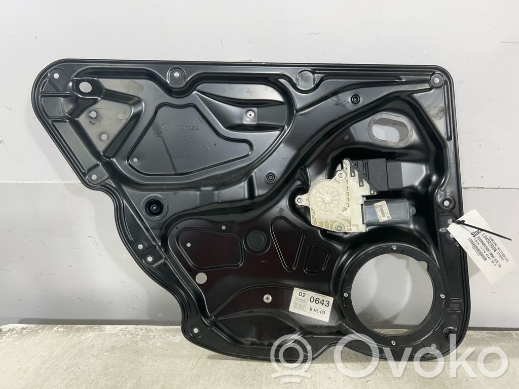 Volkswagen PASSAT B6 Regulador de puerta trasera con motor