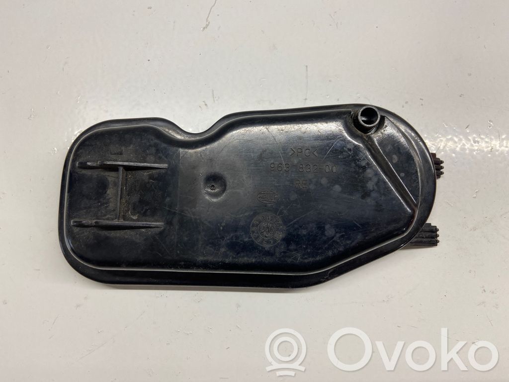 Volkswagen Polo III 6N 6N2 6NF Deckel Abdeckung Scheinwerfer 