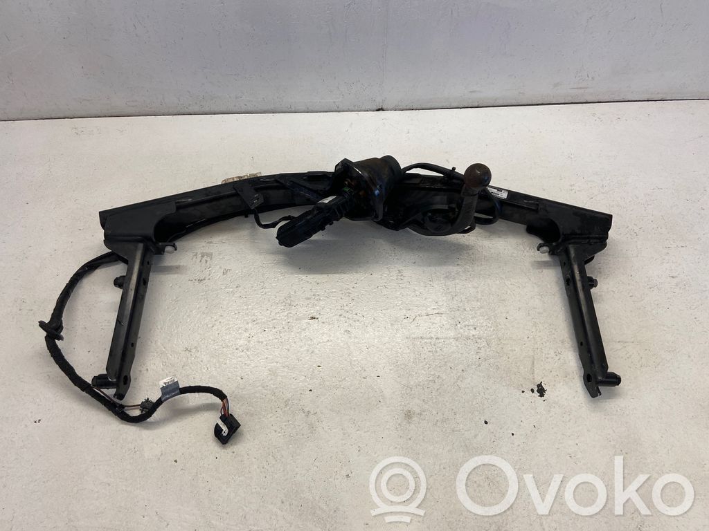 Audi A4 S4 B9 Hak holowniczy / Komplet 