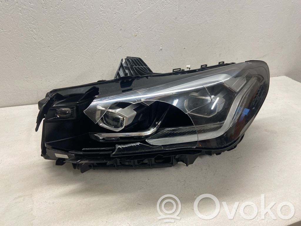 BMW 2 Active Tourer U06 Headlight/headlamp 
