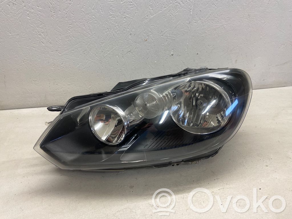 Volkswagen Golf VI Lampa przednia 