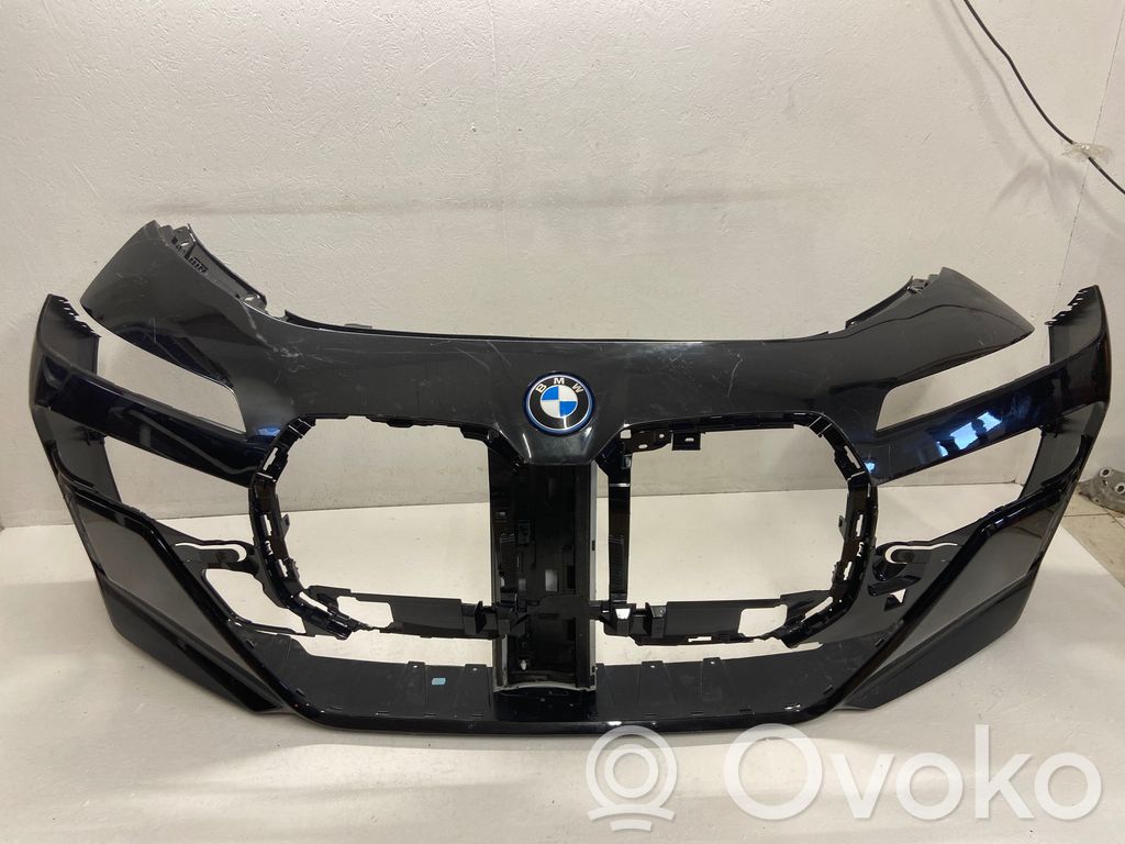 BMW 7 G70 Parachoques delantero 