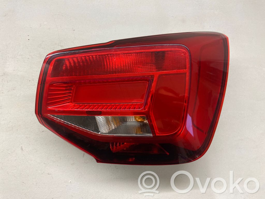 Audi Q2 - Rear/tail lights 