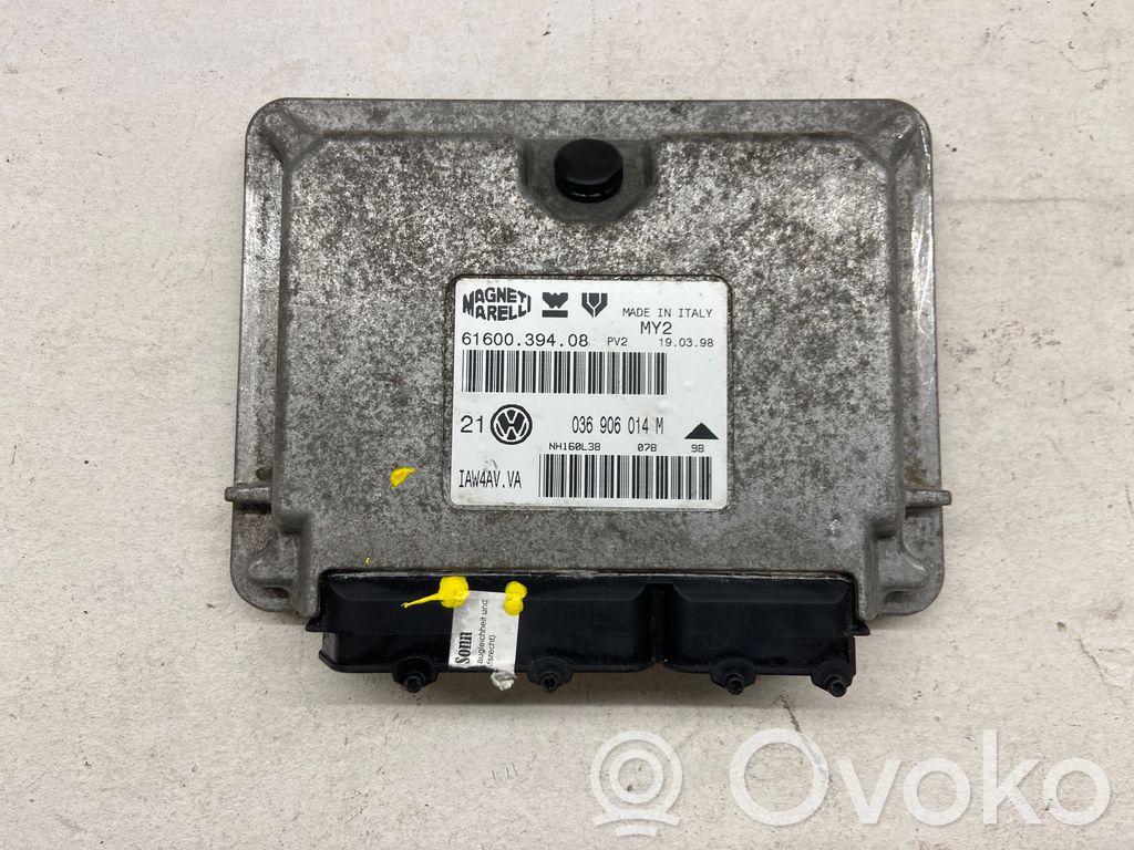Volkswagen Golf IV Engine control unit/module 