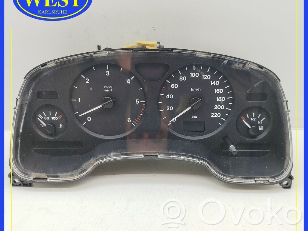Opel Astra G Tachometer 
