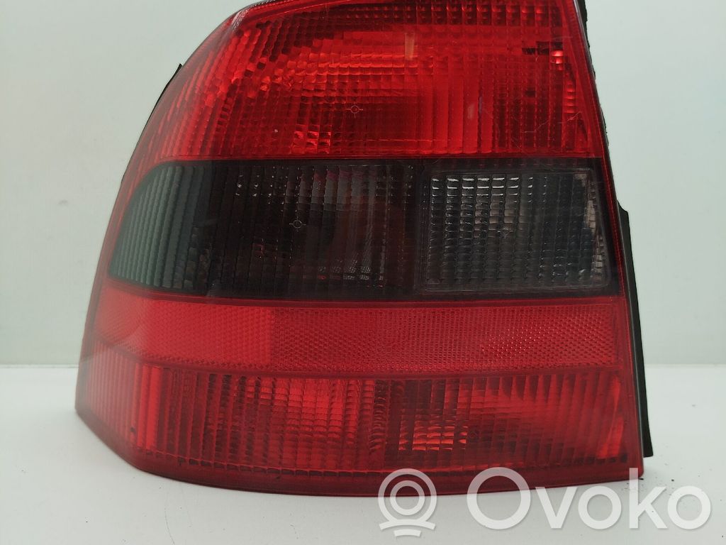 Opel Vectra B Rear/tail lights 