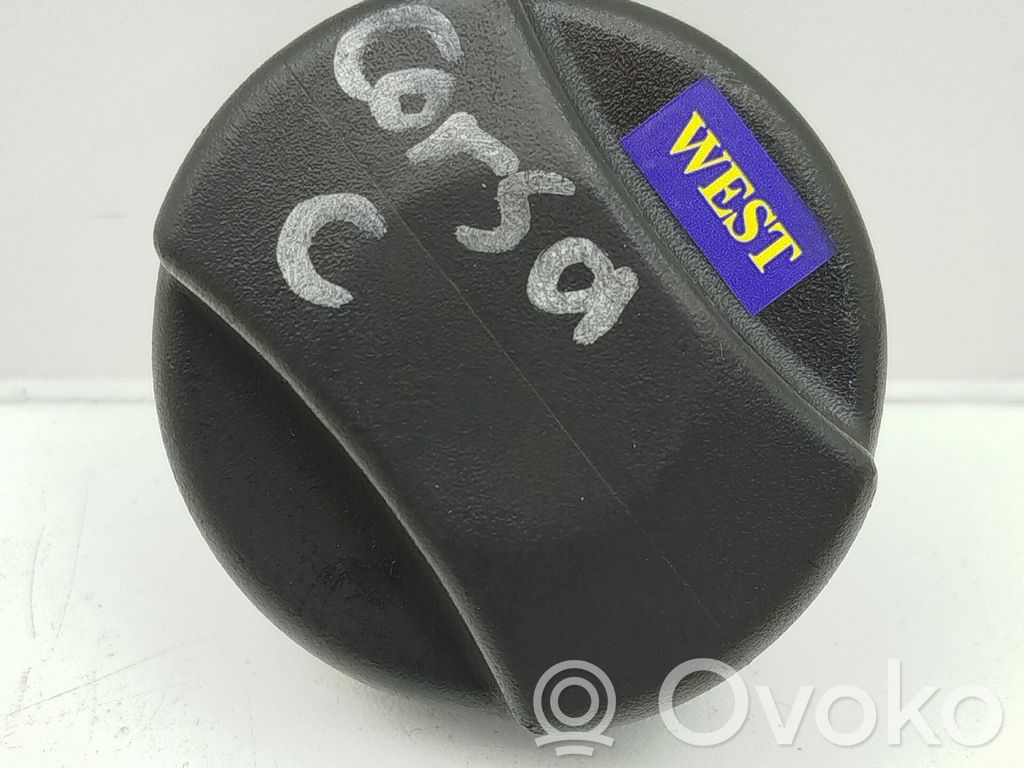 Opel Corsa C Korek wlewu paliwa 