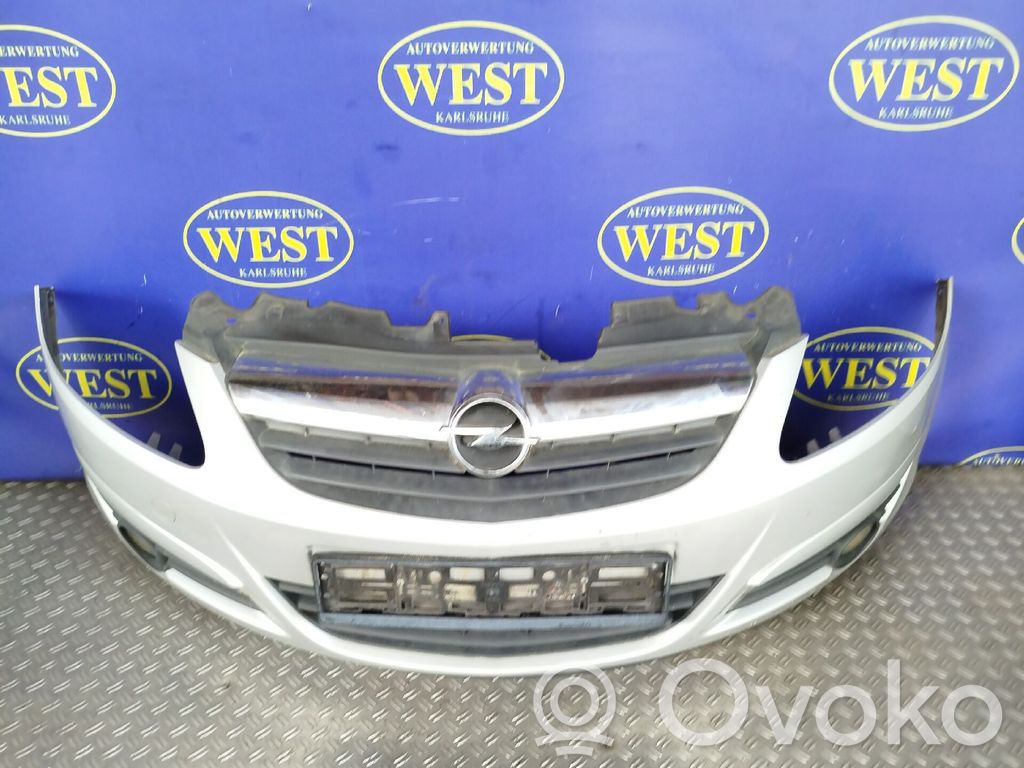 Opel Corsa C Parachoques delantero 