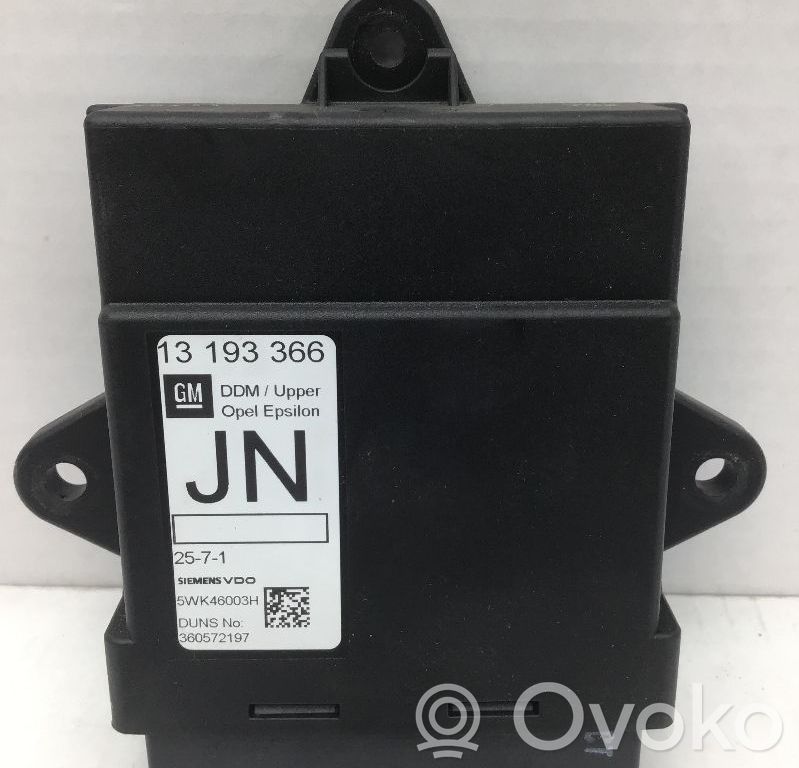 Oven ohjainlaite/moduuli