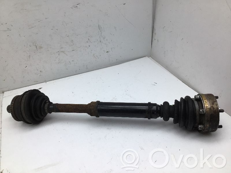 Audi A4 S4 B5 8D Etuvetoakseli 