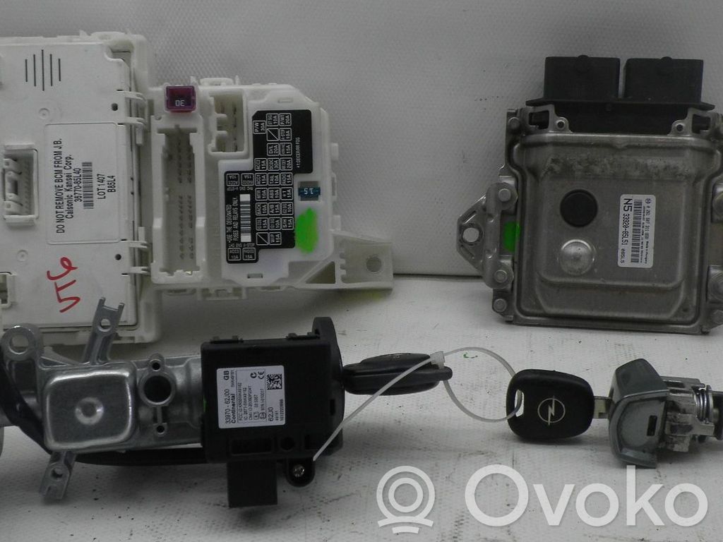 Opel Agila B Engine control unit/module 