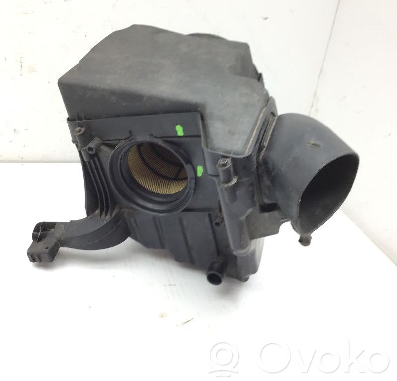 Ford C-MAX II Air filter box 