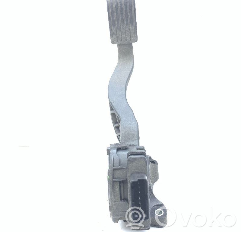 Akceleratoriaus pedalas   9681844080