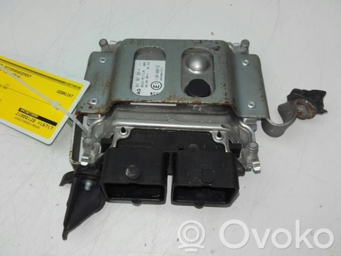 Engine control unit/module   04C907309H