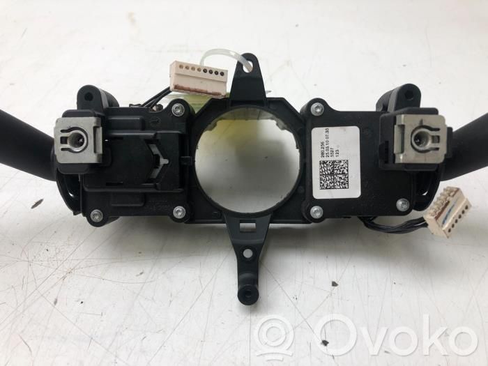 Volkswagen Scirocco Commodo, commande essuie-glace/phare 