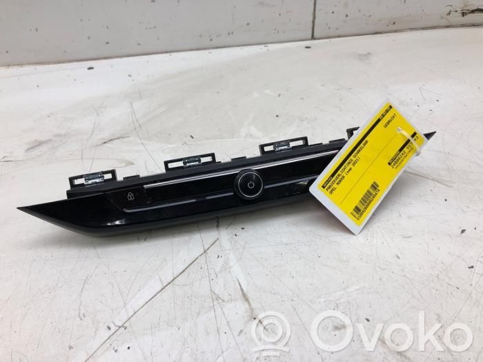 Hazard light switch   98348208