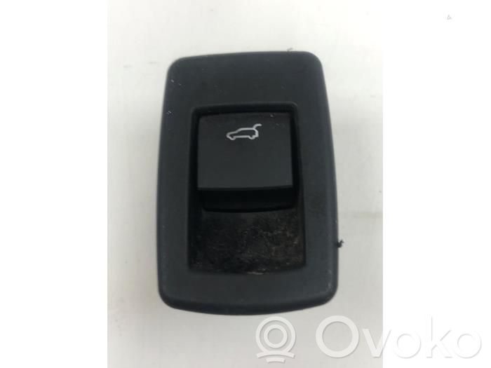 Tailgate opening switch   929944701