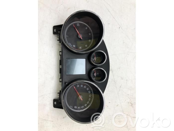 Tachometer   13355682