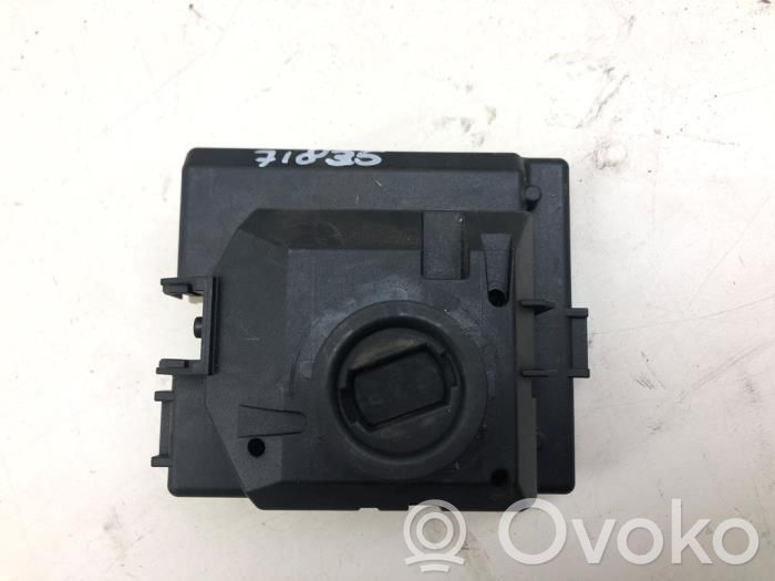 Mercedes-Benz GLC C253 Ignition lock 