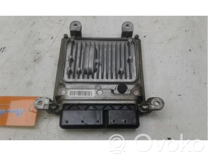 Mercedes-Benz C W205 Engine control unit/module 