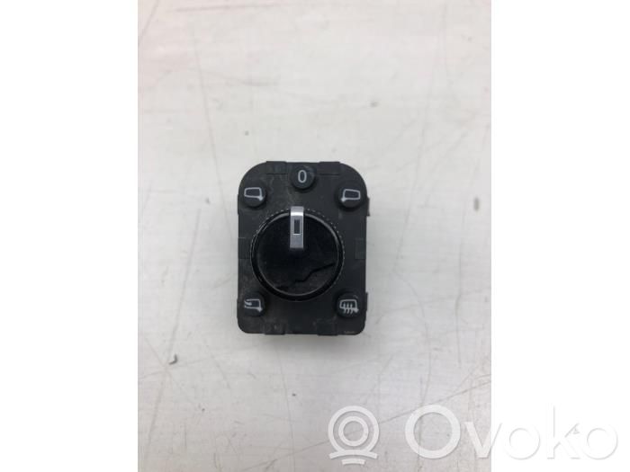 Sivupeilin kytkin   4N0959565