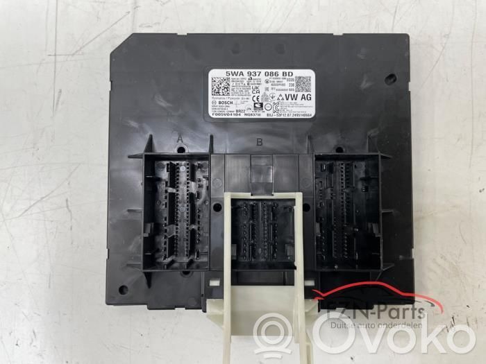 Volkswagen Multivan T7 Comfort/convenience module 