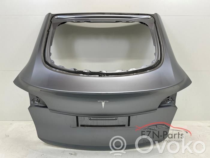 Tesla Model Y Couvercle de coffre 