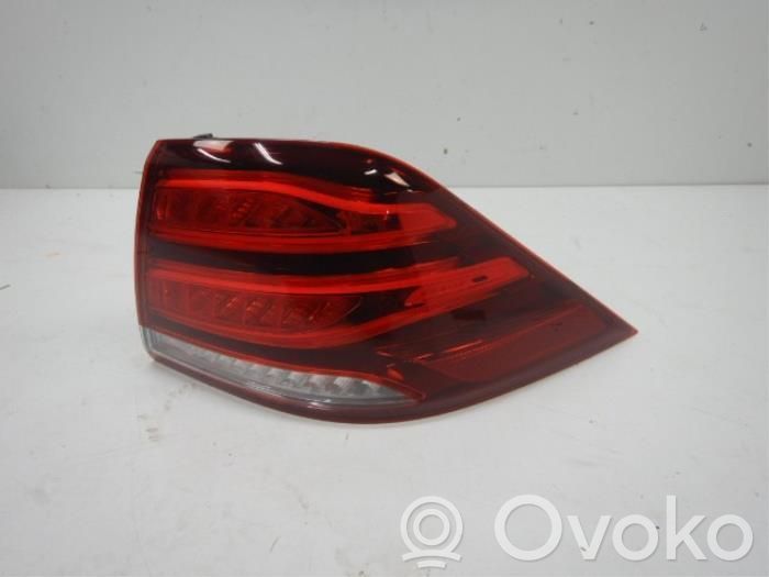 Mercedes-Benz GLE (W166 - C292) Lampă spate în caroserie 