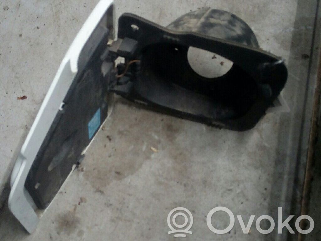 Renault Master III Klapka wlewu paliwa 