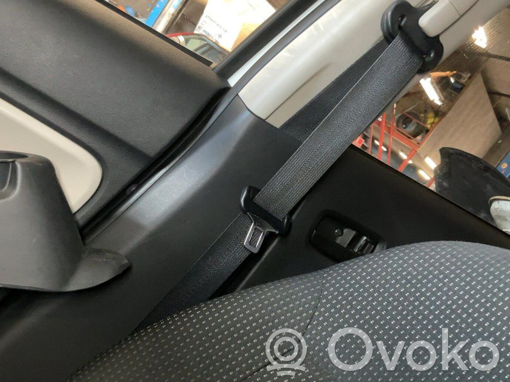 Mitsubishi Space Star Hebilla del cinturón delantero 
