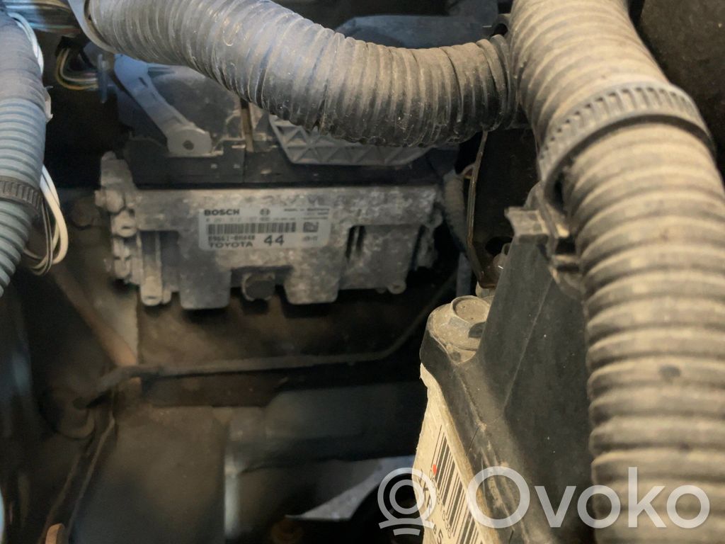 Engine control unit/module   B001048680,B001048680