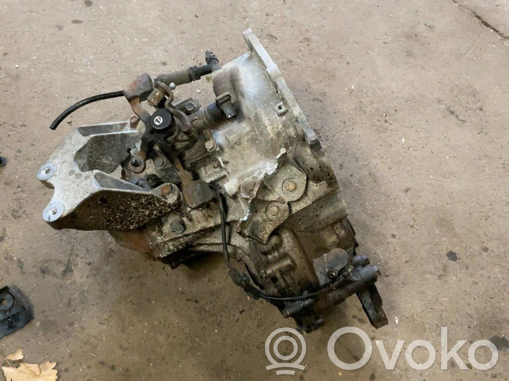 Opel Karl Manualna 5-biegowa skrzynia biegów 