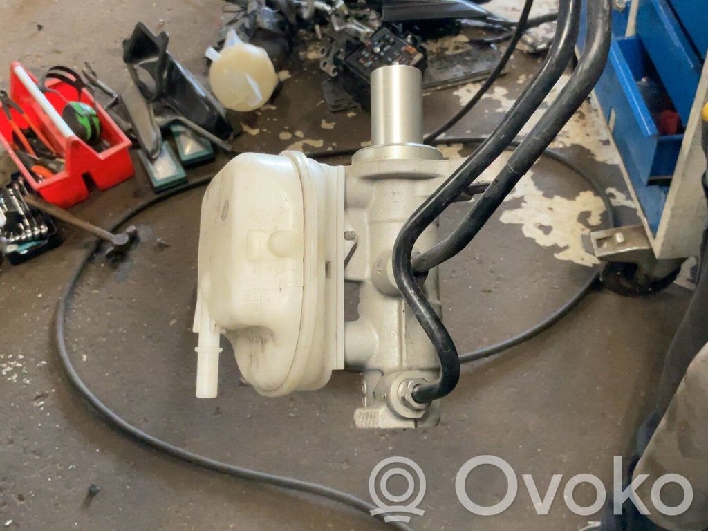 Ford Transit Custom Master brake cylinder 