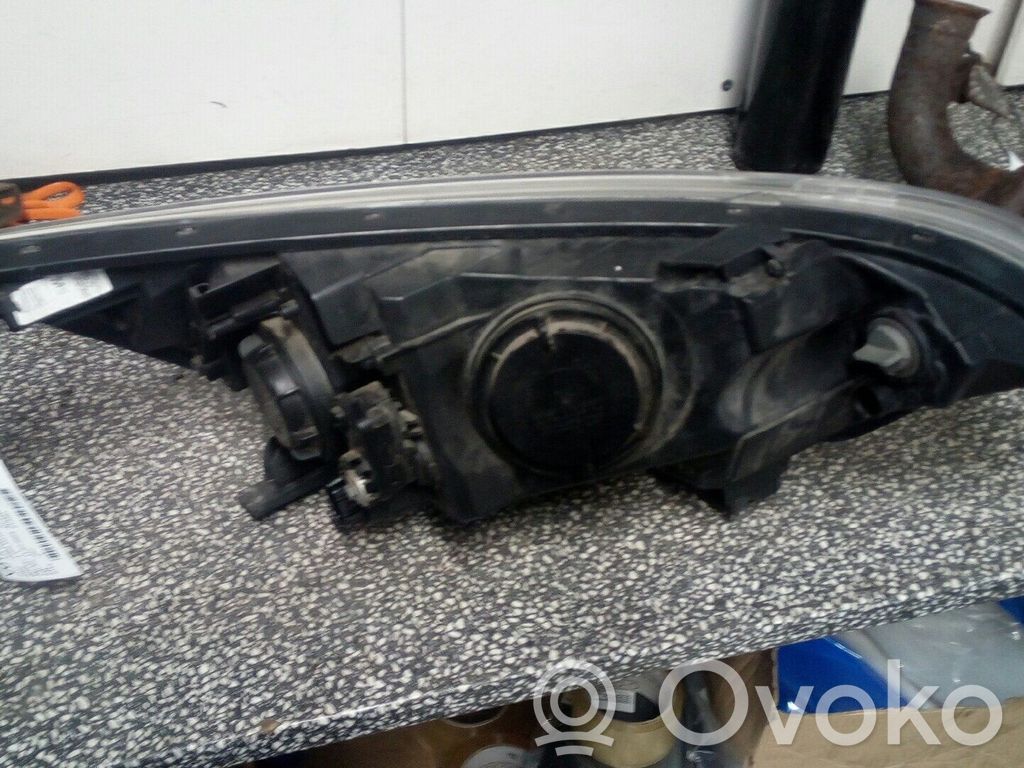 KIA Rio Phare frontale 