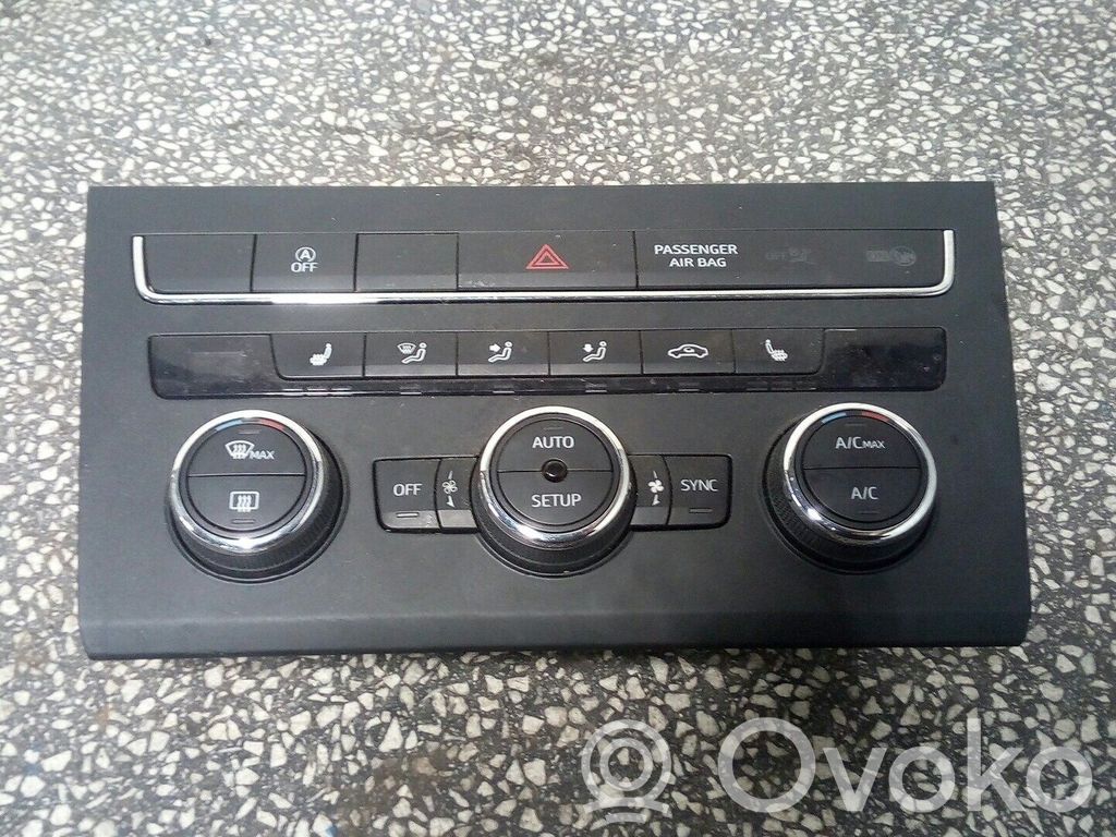 Seat Leon (5F) Climate control unit 