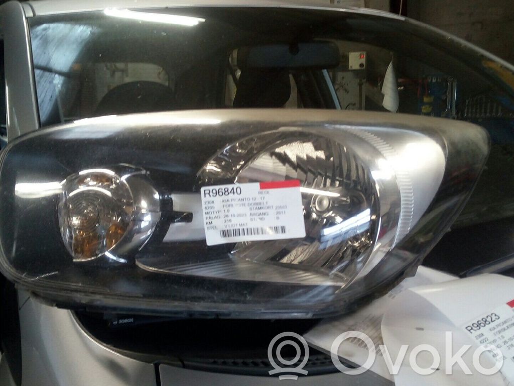 KIA Picanto Scheinwerfer 