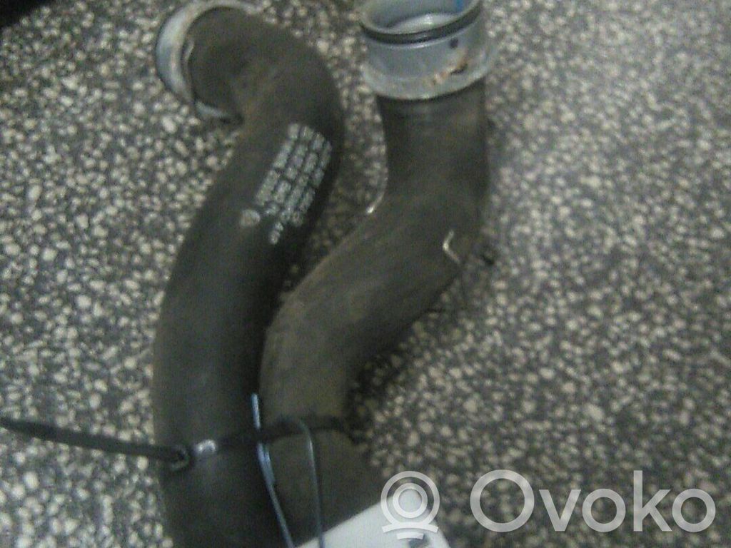 Mercedes-Benz C W204 Conductă/furtun lichid de răcire motor 