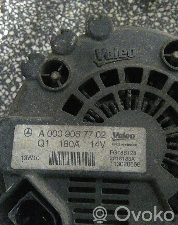 Mercedes-Benz C W204 Alternator 