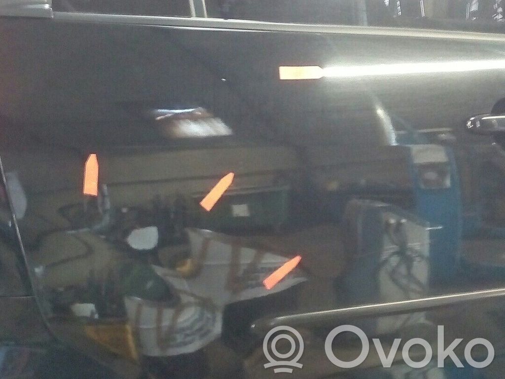 Mazda 5 Side sliding door 